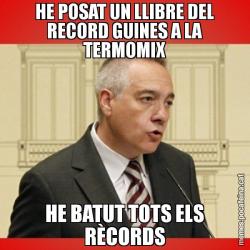 HE POSAT UN LLIBRE DEL RECORD GUINES A LA TERMOMIX HE BATUT TOTS ELS RÈCORDS