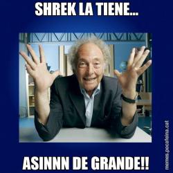 SHREK LA TIENE... ASINNN DE GRANDE!!