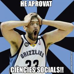 HE APROVAT  CIÈNCIES SOCIALS!!