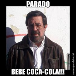 PARADO BEBE COCA-COLA!!!