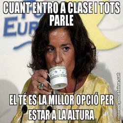 CUANT ENTRO A CLASE I TOTS PARLE EL TÉ ES LA MILLOR OPCIÓ PER ESTAR A LA ALTURA