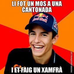 LI FOT UN MOS A UNA CANTONADA I ET FAIG UN XAMFRÀ