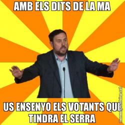 AMB ELS DITS DE LA MA US ENSENYO ELS VOTANTS QUE TINDRA EL SERRA