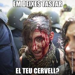 EM DEIXES TASTAR EL TEU CERVELL?