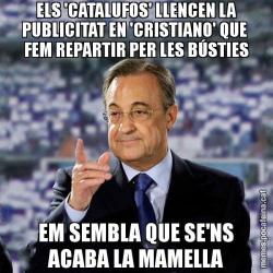 ELS 'CATALUFOS' LLENCEN LA PUBLICITAT EN 'CRISTIANO' QUE  FEM REPARTIR PER LES BÚSTIES EM SEMBLA QUE SE'NS ACABA LA MAMELLA