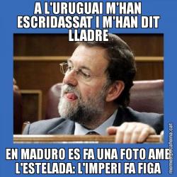 A L'URUGUAI M'HAN ESCRIDASSAT I M'HAN DIT LLADRE EN MADURO ES FA UNA FOTO AMB L'ESTELADA: L'IMPERI FA FIGA