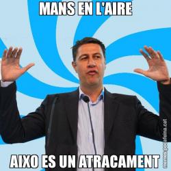 MANS EN L'AIRE AIXO ES UN ATRACAMENT