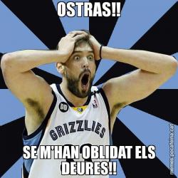 OSTRAS!! SE M'HAN OBLIDAT ELS DEURES!!