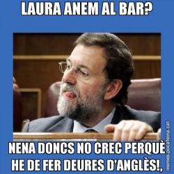 LAURA ANEM AL BAR? NENA DONCS NO CREC PERQUÈ HE DE FER DEURES D'ANGLÈS!,