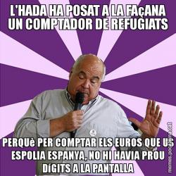 L'HADA HA POSAT A LA FAçANA UN COMPTADOR DE REFUGIATS PERQUè PER COMPTAR ELS EUROS QUE US ESPOLIA ESPANYA, NO HI HAVIA PROU DíGITS A LA PANTALLA