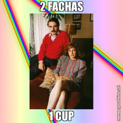 2 FACHAS 1 CUP