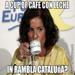 A CUP OF CAFE CON LECHE IN RAMBLA CATALUñA?