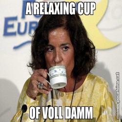 A RELAXING CUP OF VOLL DAMM