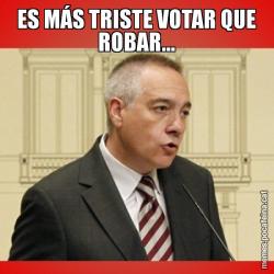 ES MÁS TRISTE VOTAR QUE ROBAR...