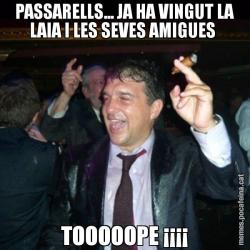 PASSARELLS... JA HA VINGUT LA LAIA I LES SEVES AMIGUES  TOOOOOPE ¡¡¡¡