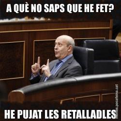 A QUÈ NO SAPS QUE HE FET? HE PUJAT LES RETALLADLES