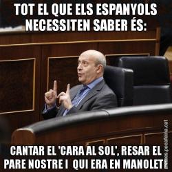 TOT EL QUE ELS ESPANYOLS NECESSITEN SABER ÉS: CANTAR EL 'CARA AL SOL', RESAR EL PARE NOSTRE I  QUI ERA EN MANOLETE