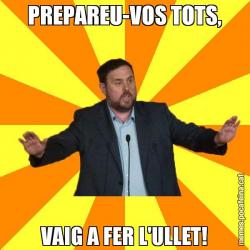 PREPAREU-VOS TOTS, VAIG A FER L'ULLET!