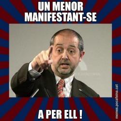 UN MENOR MANIFESTANT-SE A PER ELL !