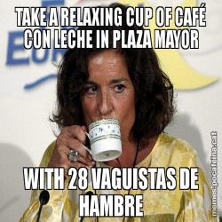 TAKE A RELAXING CUP OF CAFÉ CON LECHE IN PLAZA MAYOR WITH 28 VAGUISTAS DE HAMBRE