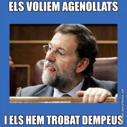 ELS VOLIEM AGENOLLATS I ELS HEM TROBAT DEMPEUS