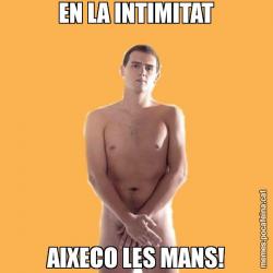 EN LA INTIMITAT AIXECO LES MANS!