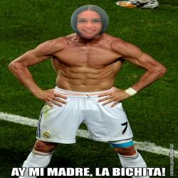 AY MI MADRE, LA BICHITA!