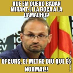 QUE EM QUEDO BADAN MIRANT-LI LA BOCA A LA CAMACHO? OFCURS, EL METGE DIU QUE ÉS NORMAL!!
