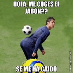 HOLA, ME COGES EL JABÓN?? SE ME HA CAIDO