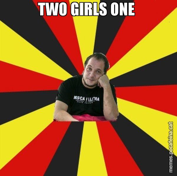 TWO GIRLS ONE - David Fernàndez
