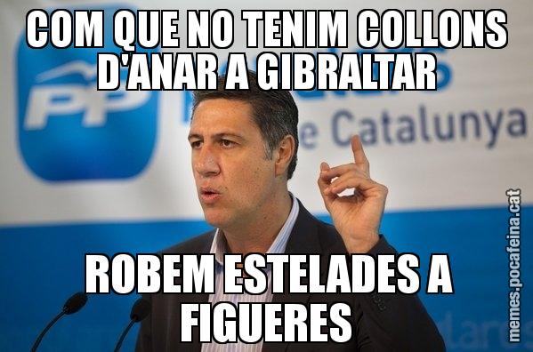 COM QUE NO TENIM COLLONS D'ANAR A GIBRALTAR  ROBEM ESTELADES A FIGUERES
