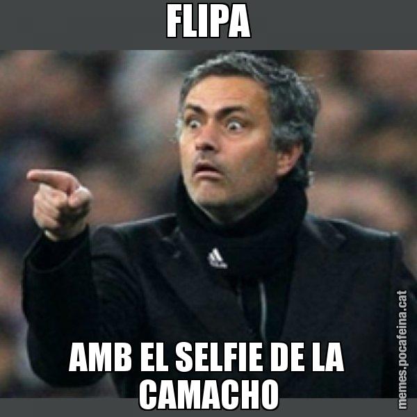 FLIPA AMB EL SELFIE DE LA CAMACHO - Mourinho