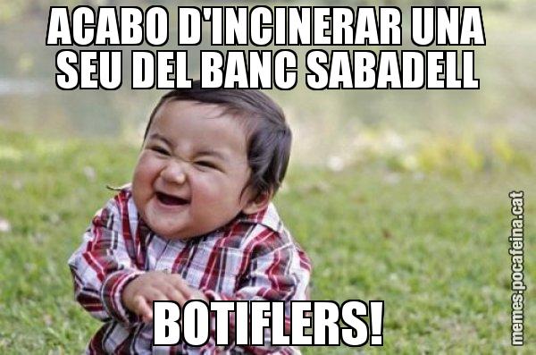 ACABO D'INCINERAR UNA SEU DEL BANC SABADELL BOTIFLERS! - El diabòlic nen asiàtic