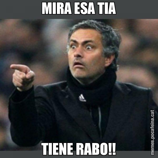 MIRA ESA TIA TIENE RABO!! - Mourinho