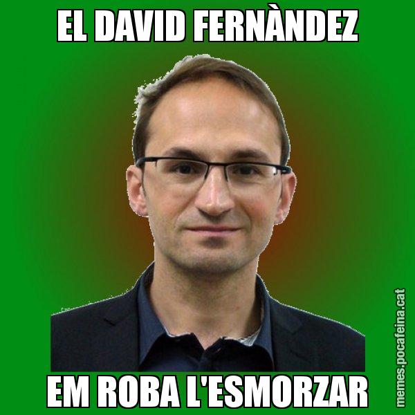 EL DAVID FERNÀNDEZ EM ROBA L'ESMORZAR - Joan Herrera