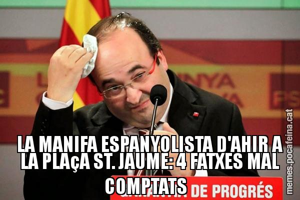 LA MANIFA ESPANYOLISTA D'AHIR A LA PLAçA ST. JAUME: 4 FATXES MAL COMPTATS