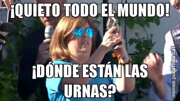 ¡QUIETO TODO EL MUNDO! ¡DÓNDE ESTÁN LAS URNAS?