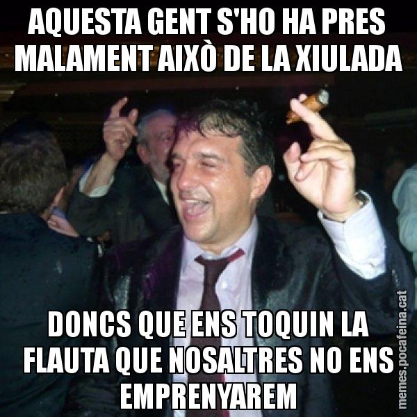 AQUESTA GENT S'HO HA PRES MALAMENT AIXÒ DE LA XIULADA DONCS QUE ENS TOQUIN LA FLAUTA QUE NOSALTRES NO ENS EMPRENYAREM - Laporta de Festa