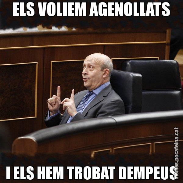 ELS VOLIEM AGENOLLATS I ELS HEM TROBAT DEMPEUS - Ministre Wert