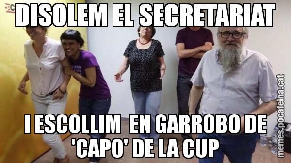 DISOLEM EL SECRETARIAT I ESCOLLIM  EN GARROBO DE 'CAPO' DE LA CUP
