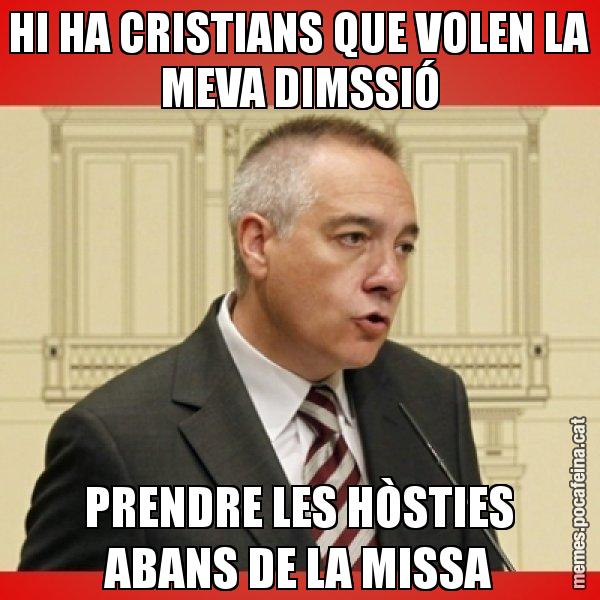 HI HA CRISTIANS QUE VOLEN LA MEVA DIMSSIÓ PRENDRE LES HÒSTIES ABANS DE LA MISSA - Pere Navarro