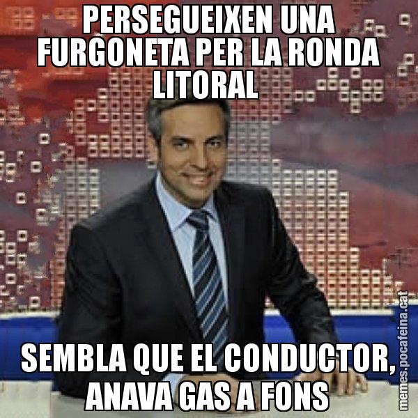PERSEGUEIXEN UNA FURGONETA PER LA RONDA LITORAL  SEMBLA QUE EL CONDUCTOR, ANAVA GAS A FONS - Trollicer