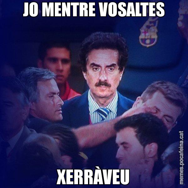 JO MENTRE VOSALTES XERRÀVEU - The Observer