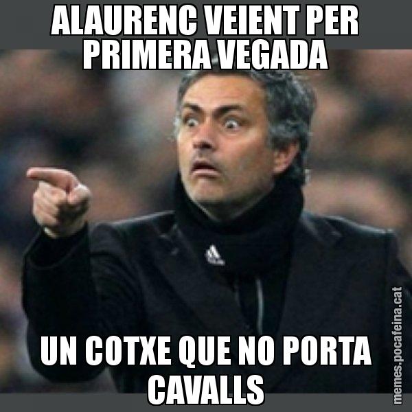 ALAURENC VEIENT PER PRIMERA VEGADA UN COTXE QUE NO PORTA CAVALLS - Mourinho