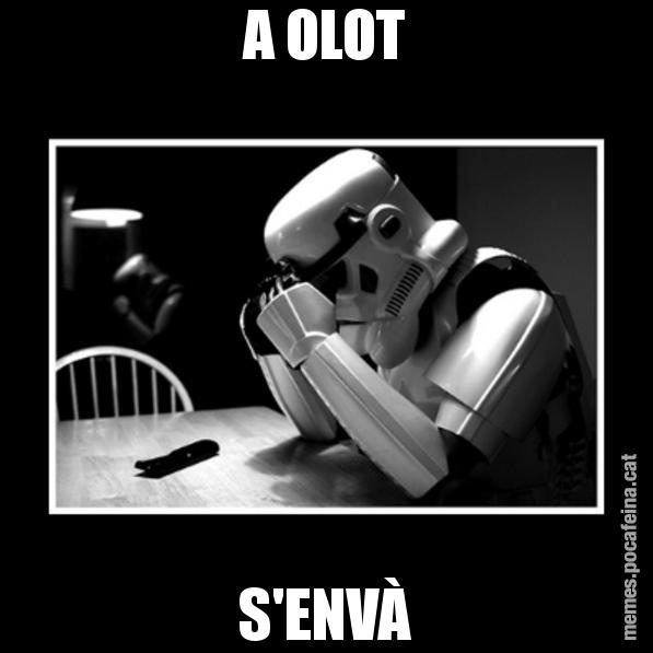 A OLOT S'ENVÀ - Sad Trooper