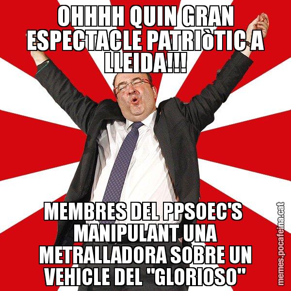 OHHHH QUIN GRAN ESPECTACLE PATRIòTIC A LLEIDA!!! MEMBRES DEL PPSOEC'S  MANIPULANT UNA METRALLADORA SOBRE UN VEHICLE DEL "GLORIOSO" - Miquel Iceta - 27S