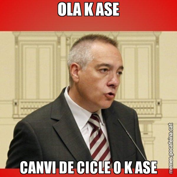 OLA K ASE CANVI DE CICLE O K ASE - Pere Navarro